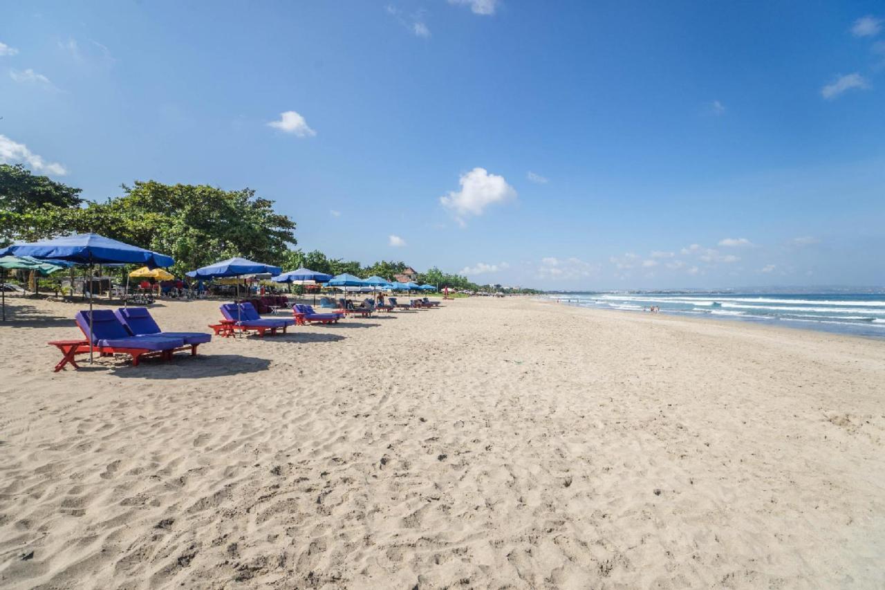 Swiss-Belexpress Kuta Legian Hotel Exterior photo